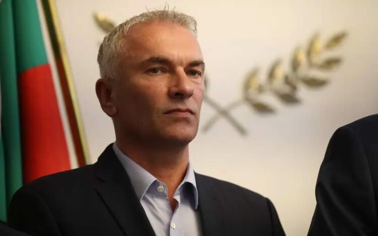 Джейхан Ибрямов е задържан с белязани пари за купуване на гласове