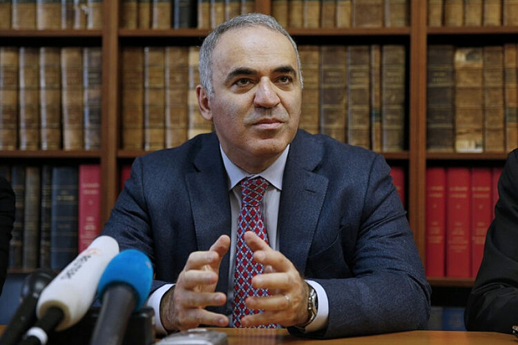 Гари Каспаров: И Иля Яшин, и Юлия Навална, и покойният Навални - руската опозиция е странна, не се бори наистина