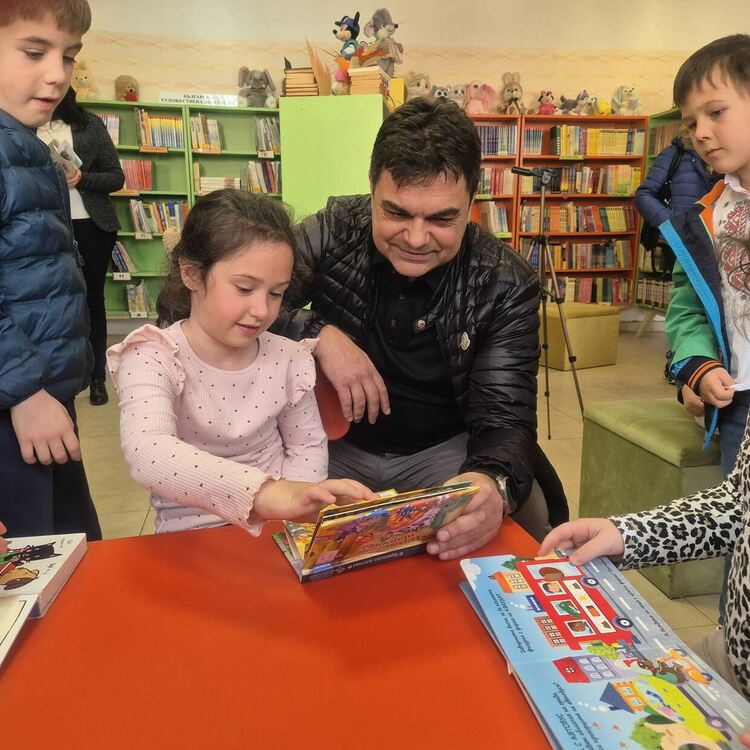 "Маратон на четенето" в градска бибилотека