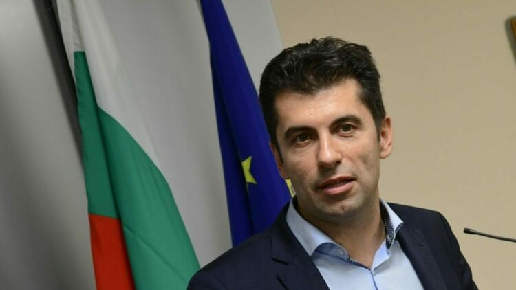 Повдигнаха още едно обвинение на Кирил Петков, този път за принуда