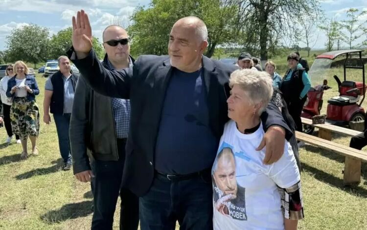 Борисов винаги си намира приятели