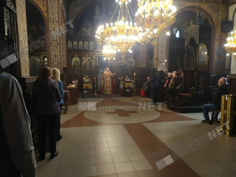 Храмът „Св.Георги Победоносец“ в Кърджали ще приема дарения в левове,дори и след 1 февруари