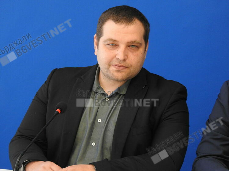  Просрочените задължения на Община Кърджали надхвърлят 2 млн.лв.,общински съветник иска разяснения от Ерол Мюмюн