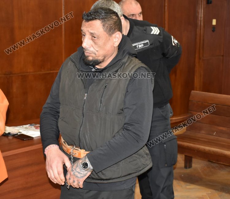 Доживотен затвор за пастрока, убил 4-годишно дете и пребил жена си в Хасково