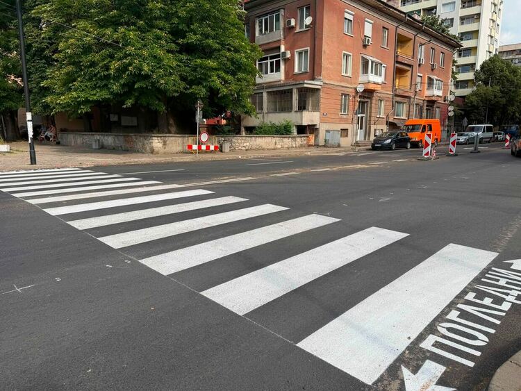 Скоро започва цялостното преасфалатиране на бул. „България“