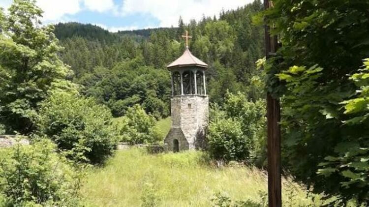 Дарителска кампания набира средства за реставрацията на 150-годишните икони в църквата на село Върбово