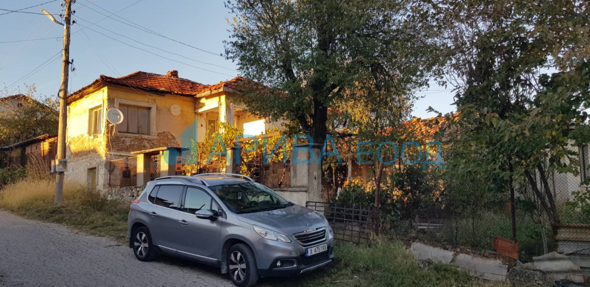 Къща в с. Стамболийски, община Хасково